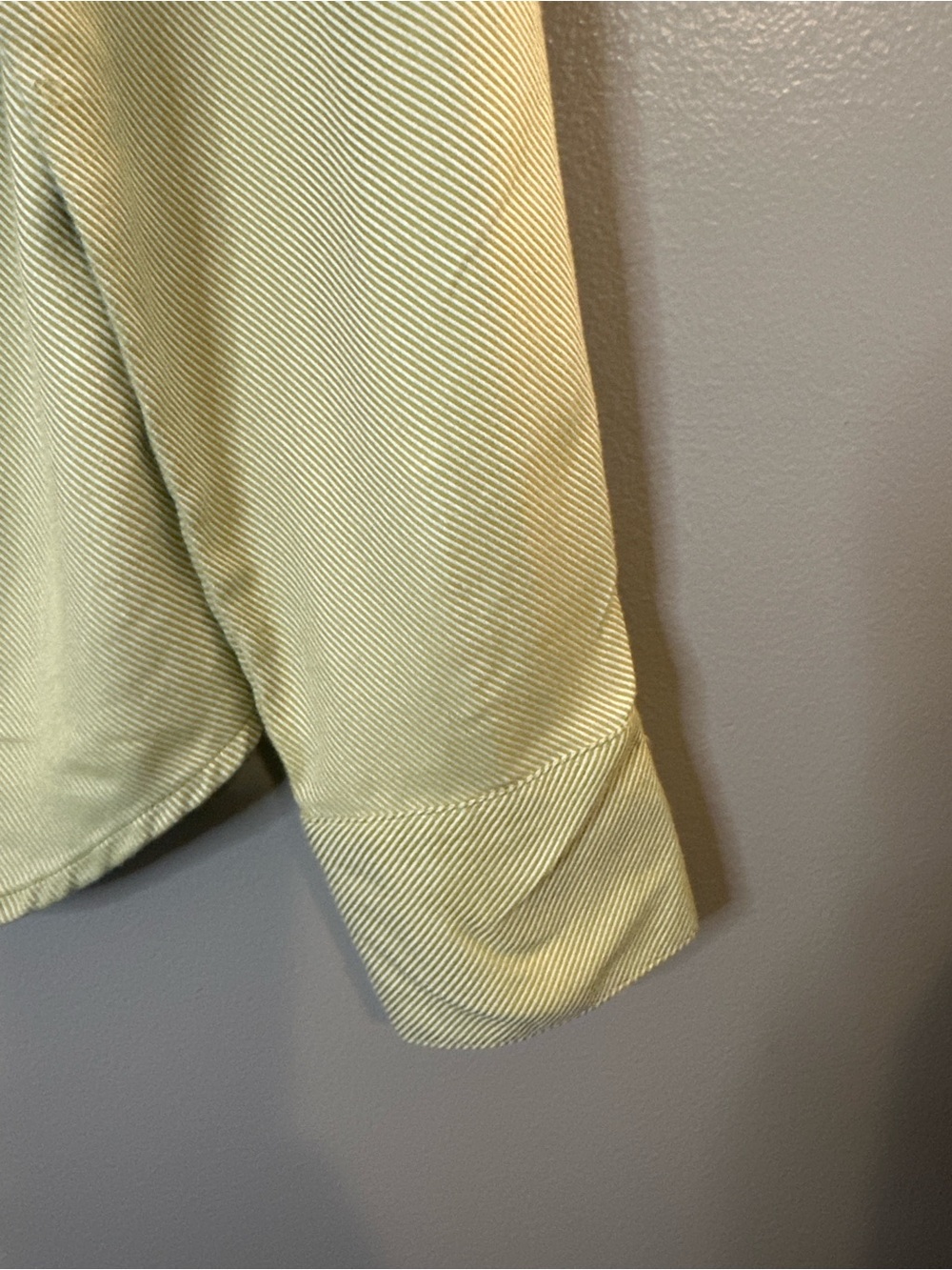 LOFT Ann Taylor Green Pinstripe Button Front Cotton Shirt Size 10 - Picture 5 of 8